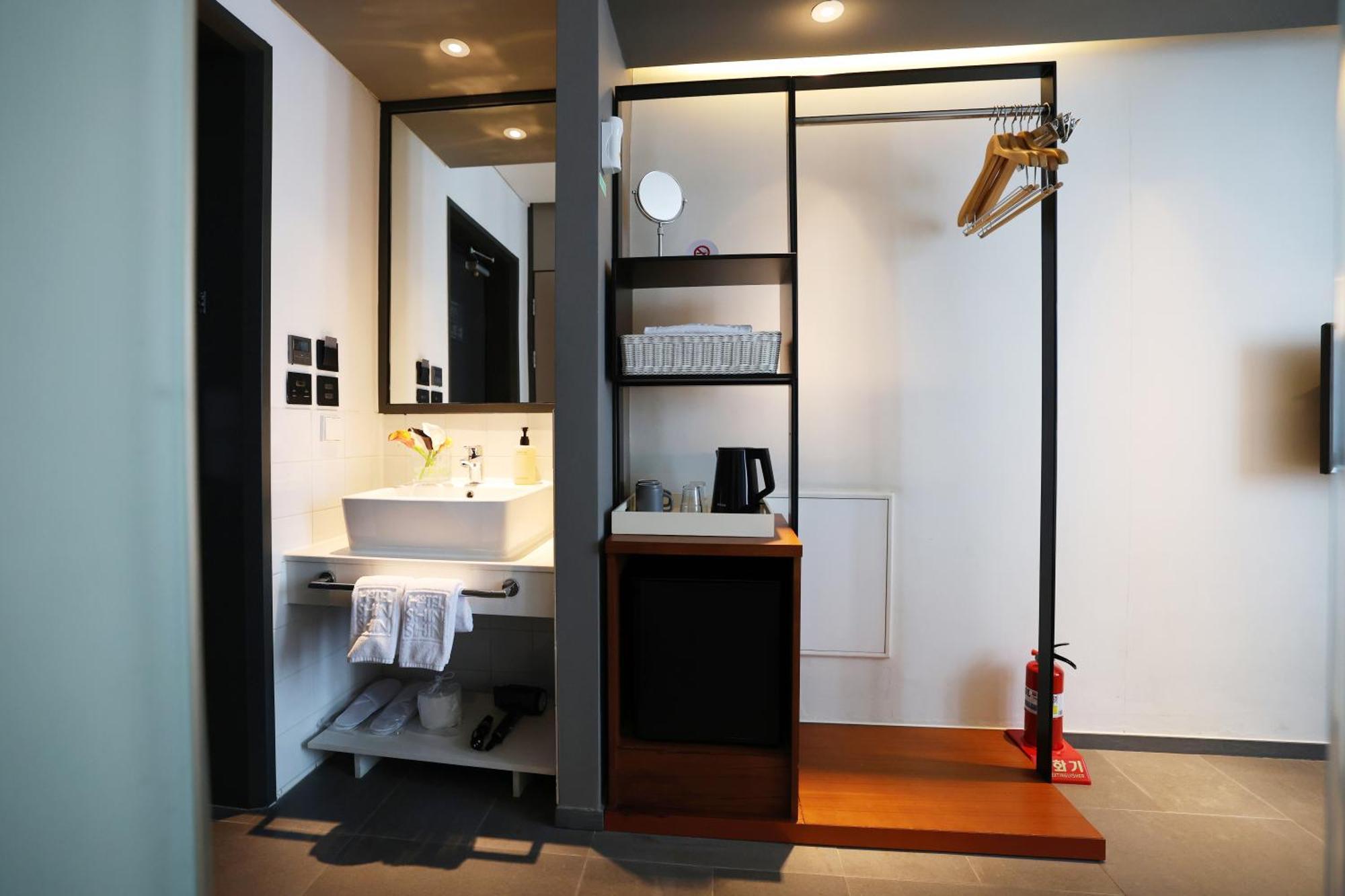 Seoul Hotel Shinshin Myeongdong Eksteriør bilde